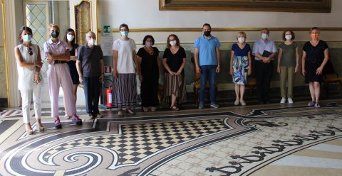 Foto di gruppo per la presentazione dell'offerta del Centri estivi